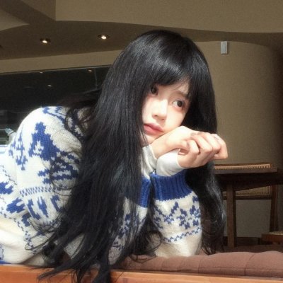 合拍学生妹 海报